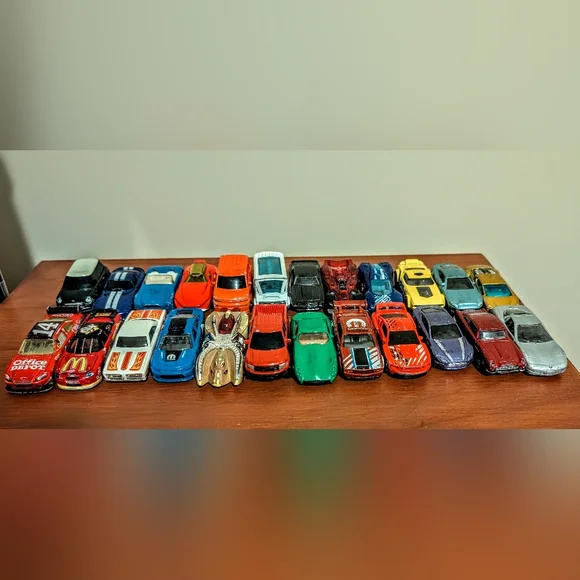 Lot #8: Set of 24 Matchbox/Hot Wheels 1:64 Die-Cast Cars + a FREE ITEM - Picture 1 of 1